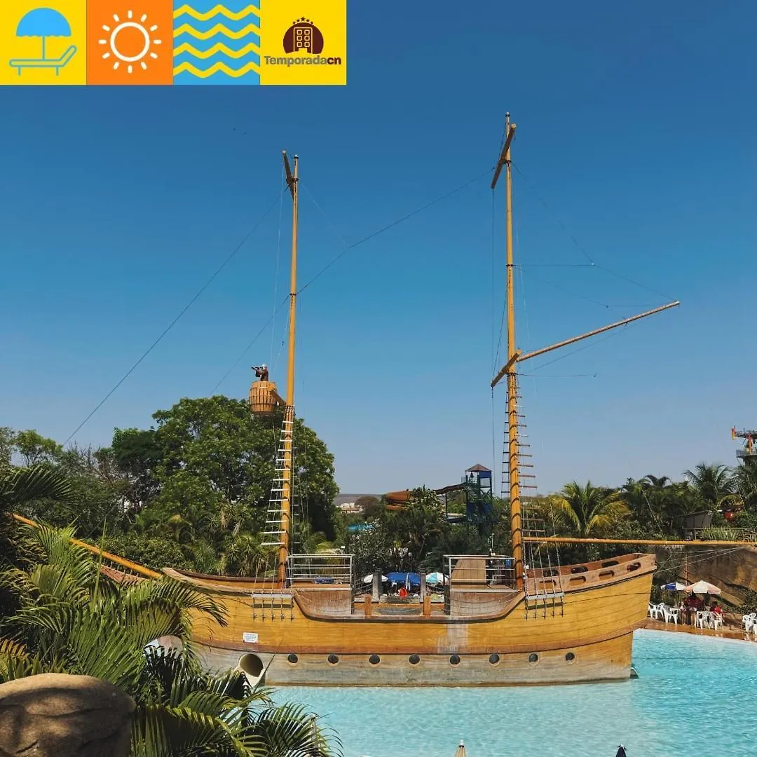 Piazza Com Acesso Ao Acqua Park - Gustavo3 Aparthotel Caldas Novas